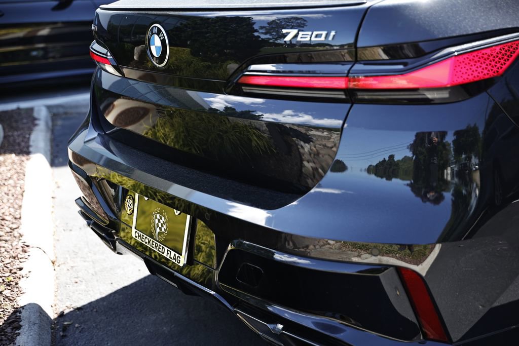 New 2026 BMW 760i xDrive w/ Executive Package AWD/4WD image 4