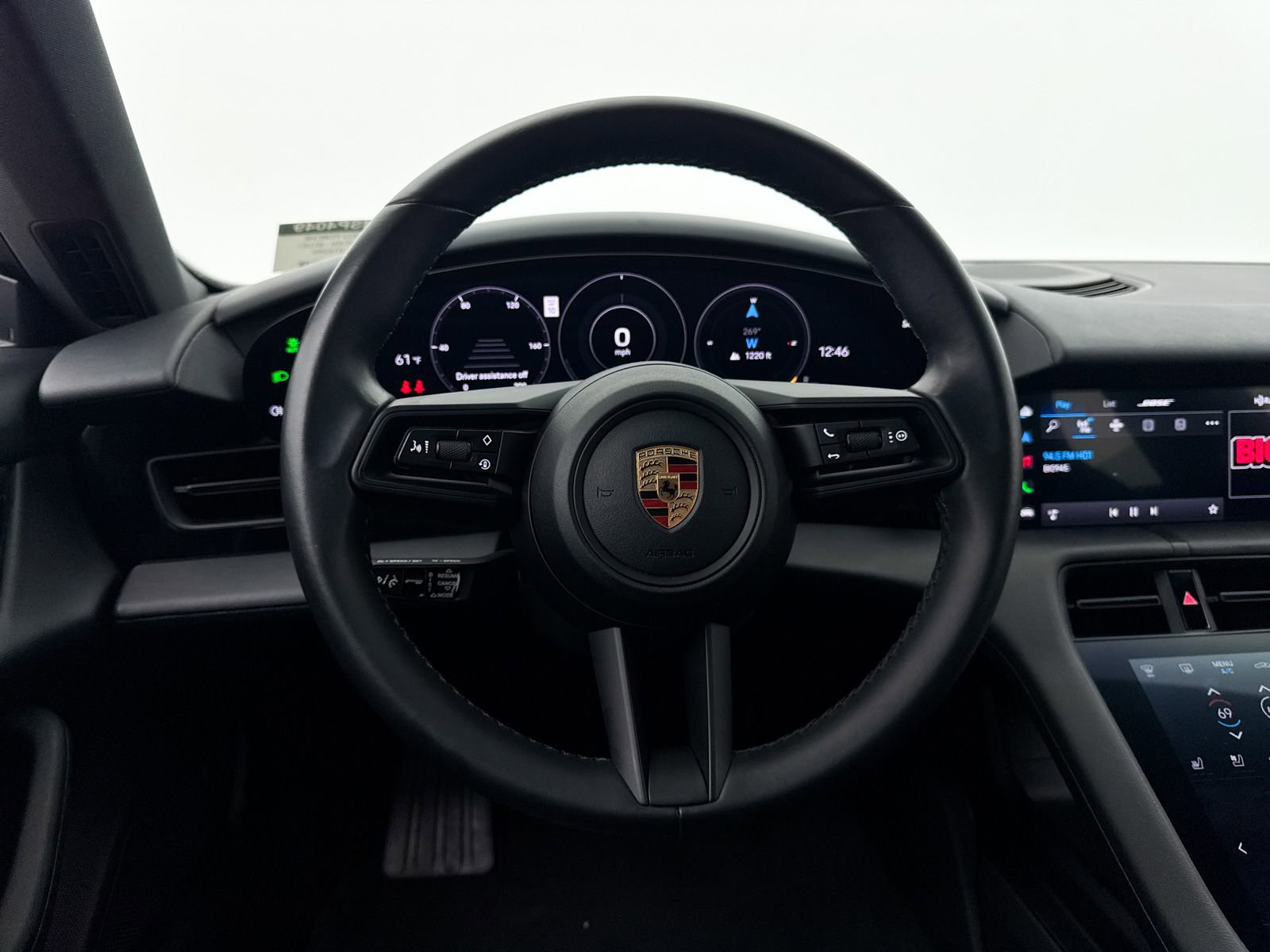 Used 2022 Porsche Taycan RWD image 33