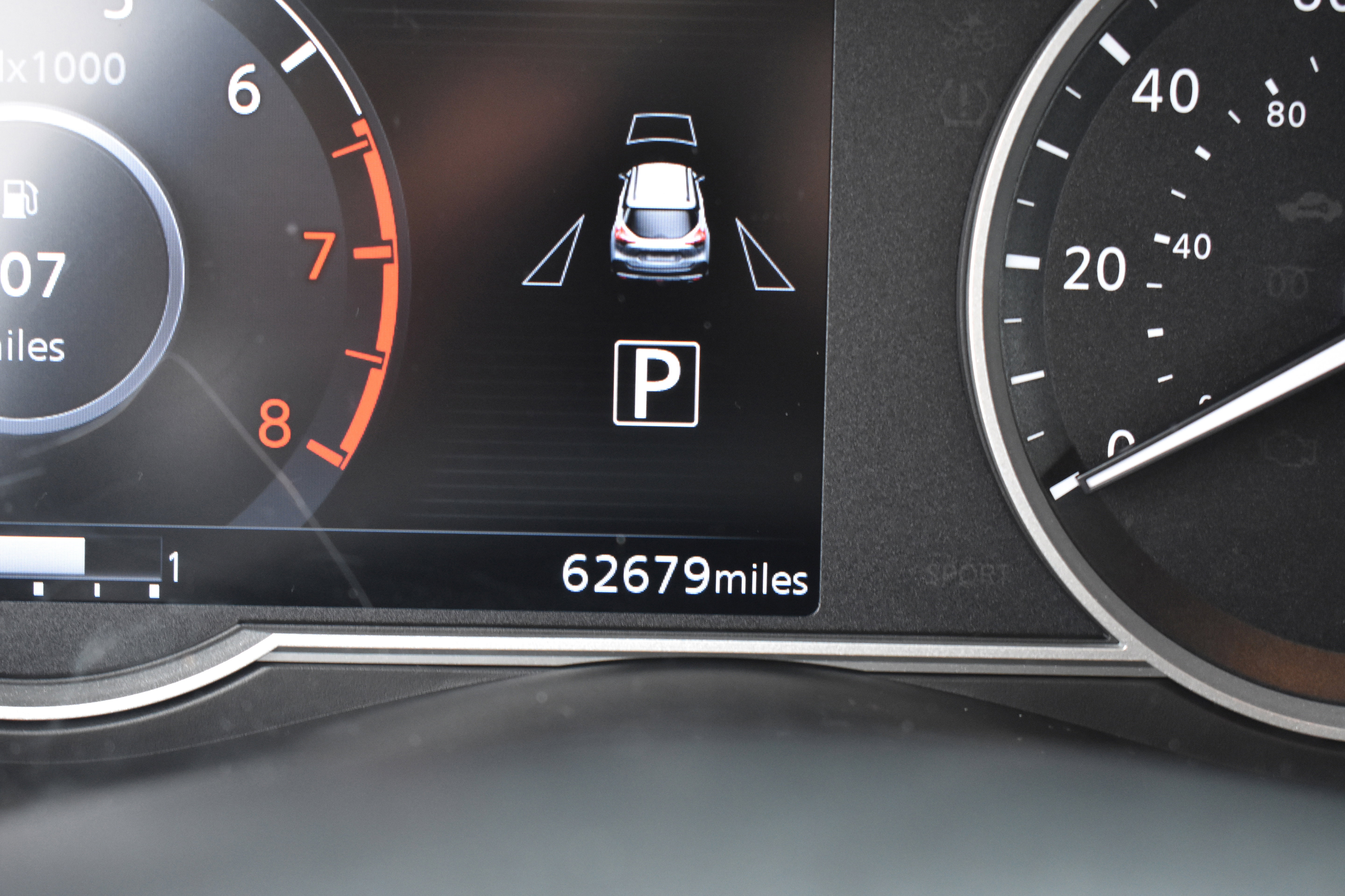 Used 2019 Nissan Kicks SR w/ Exterior Package image 31