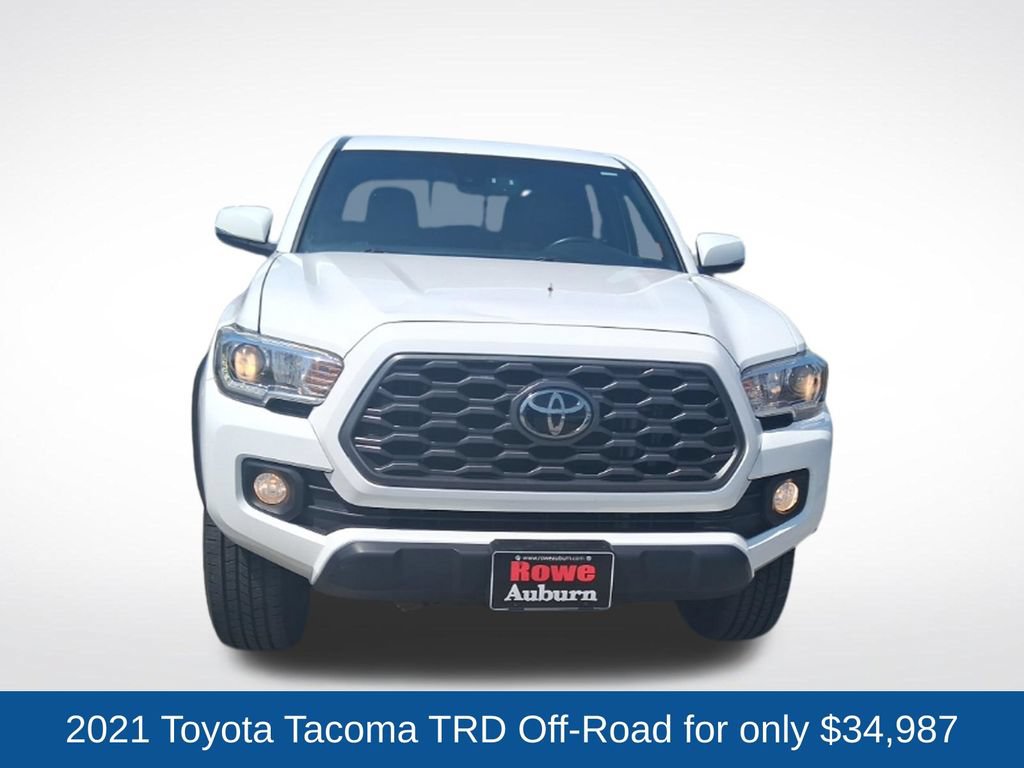 Used 2021 Toyota Tacoma TRD Off-Road w/ TRD Premium Off Road Package AWD/4WD image 2