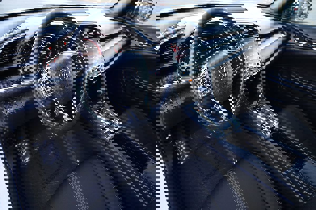 Used 2019 Honda Civic Sport image 19