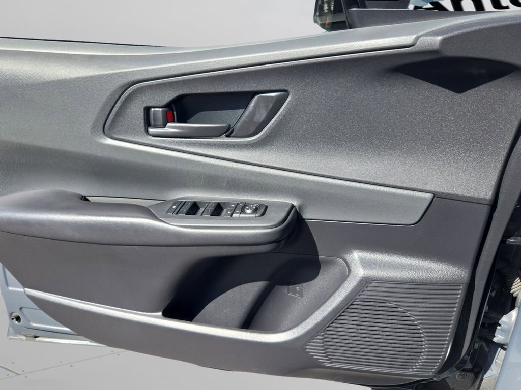 Used 2023 Toyota Prius LE image 12