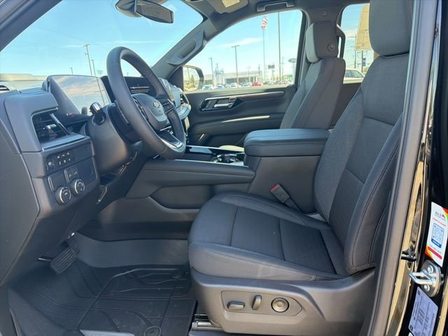 New 2026 Chevrolet Suburban LS image 13