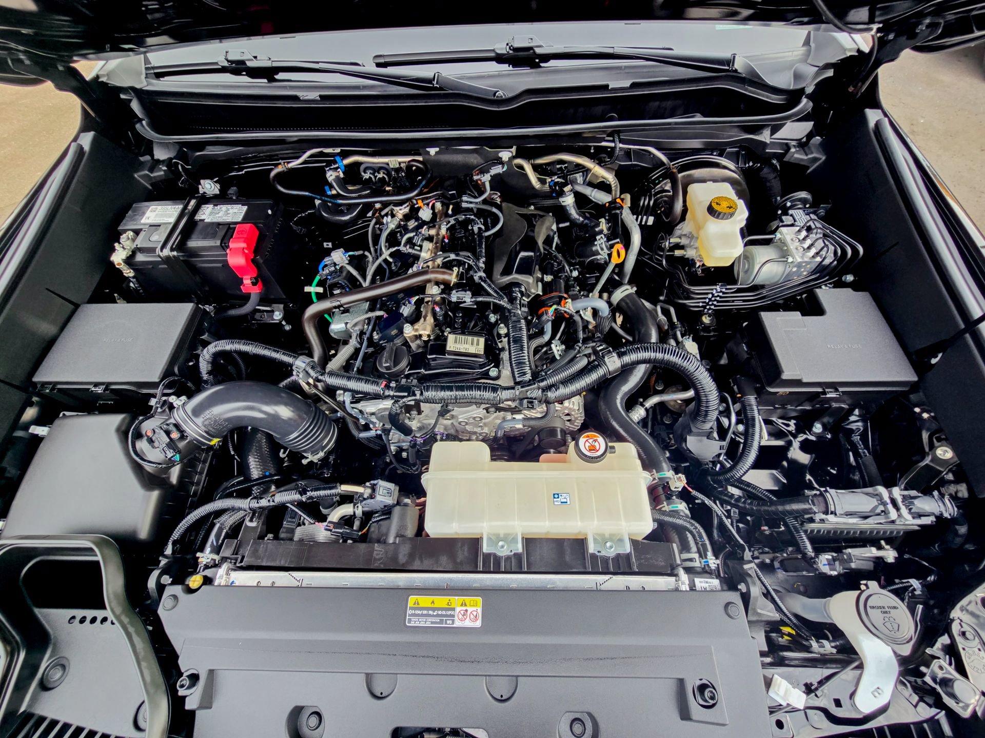 Used 2024 Toyota Tacoma TRD Off-Road image 41