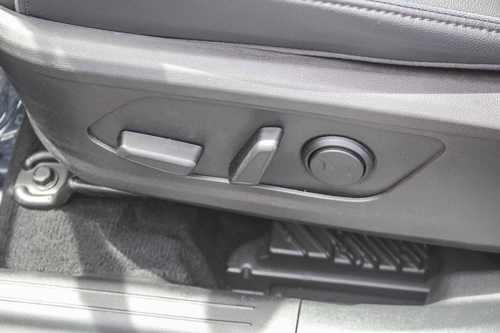 Certified 2023 Hyundai Tucson Limited AWD/4WD image 29