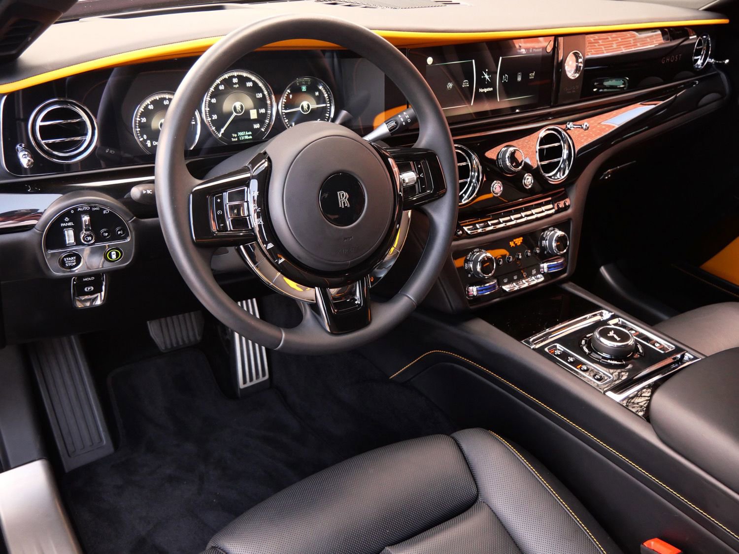 Certified 2022 Rolls-Royce Ghost AWD/4WD image 16