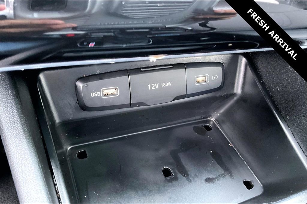 Used 2024 Hyundai Santa Cruz SE image 16