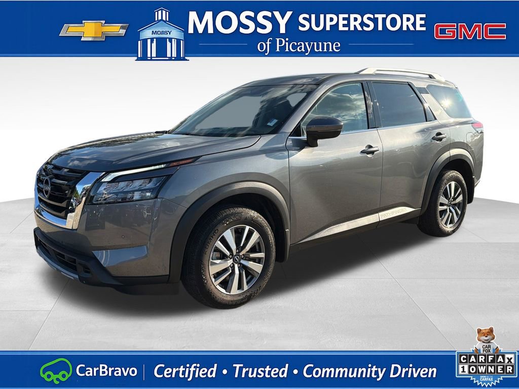 Certified 2025 Nissan Pathfinder SL w/ Cargo Package AWD/4WD image 1