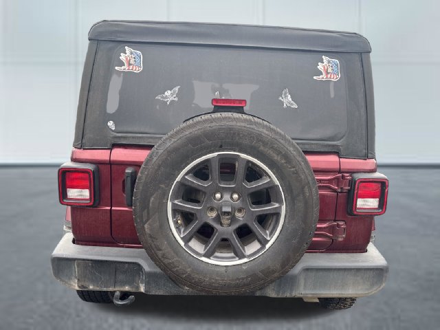 Used 2021 Jeep Wrangler Unlimited Sport AWD/4WD image 3