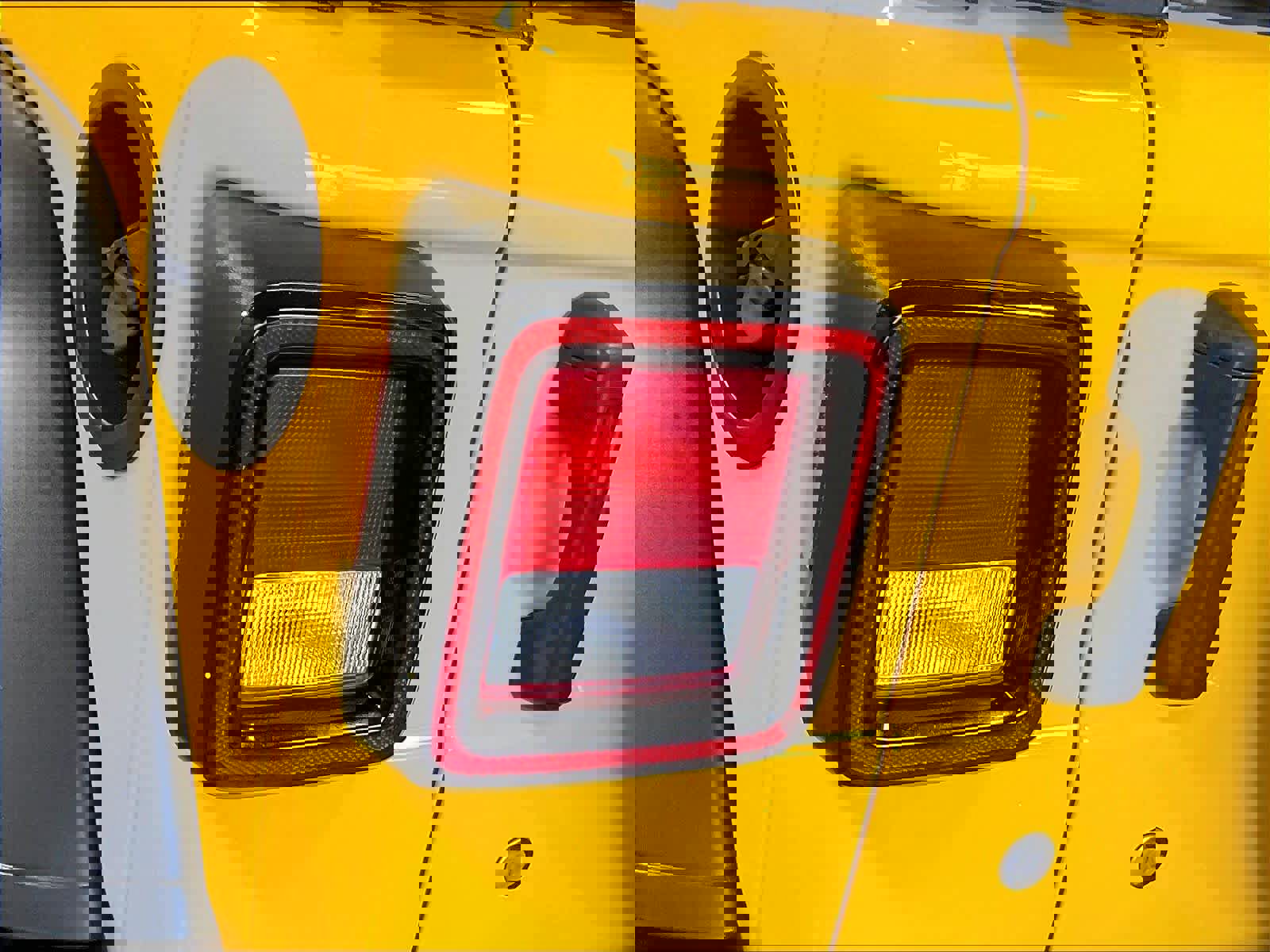 Used 2021 Jeep Wrangler Sport AWD/4WD image 33