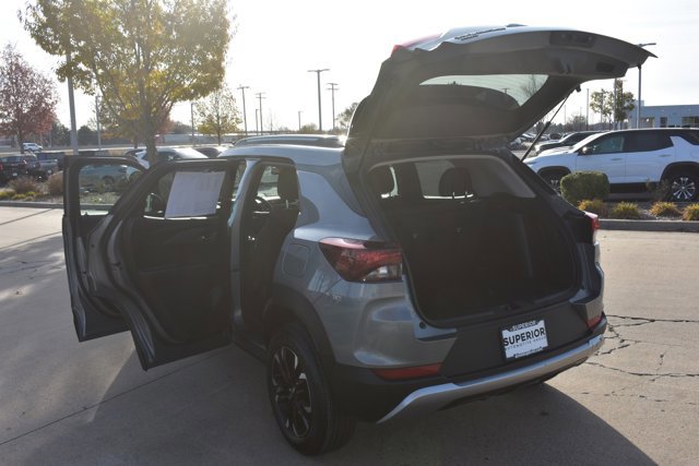 Used 2023 Chevrolet TrailBlazer LT image 45