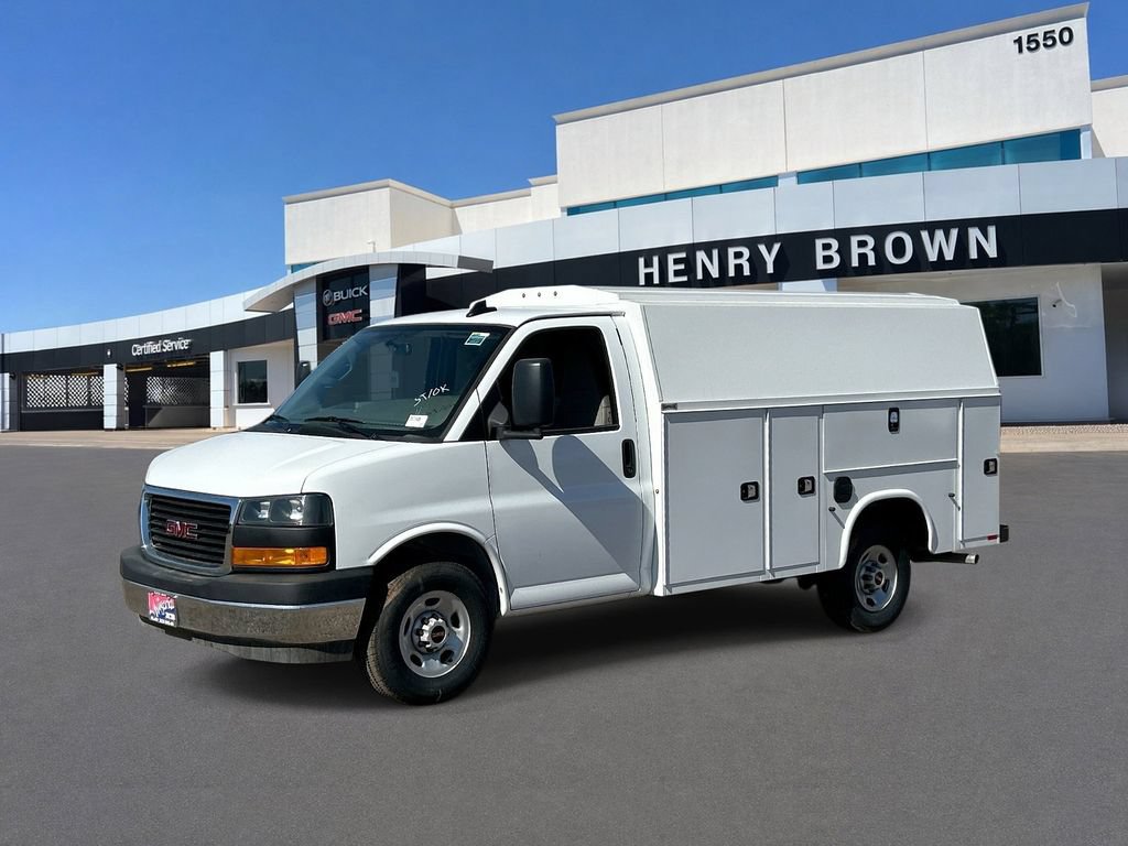 New 2025 GMC Savana 3500 w/ Power Convenience Package