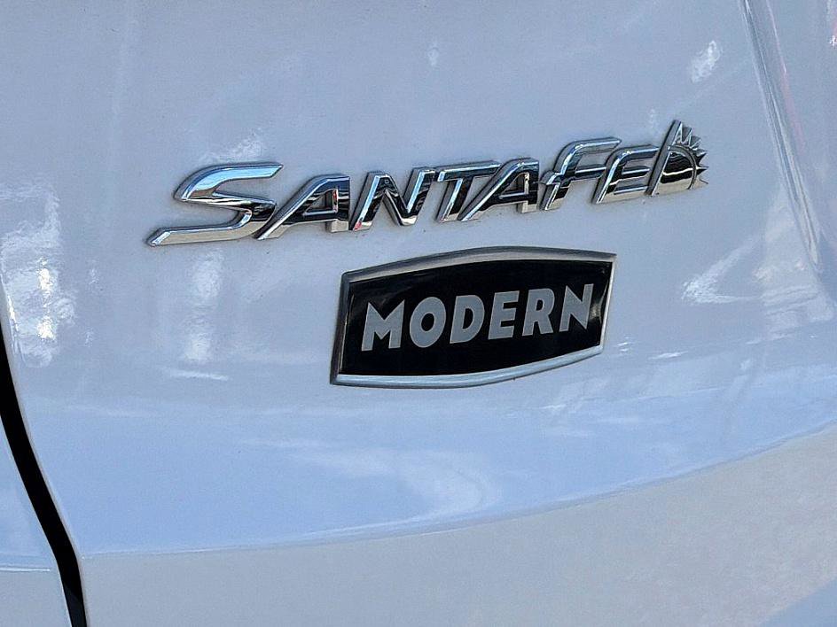 Used 2017 Hyundai Santa Fe Sport image 29