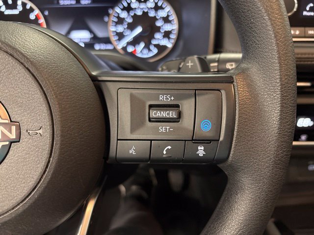 Used 2024 Nissan Rogue SV AWD/4WD image 23