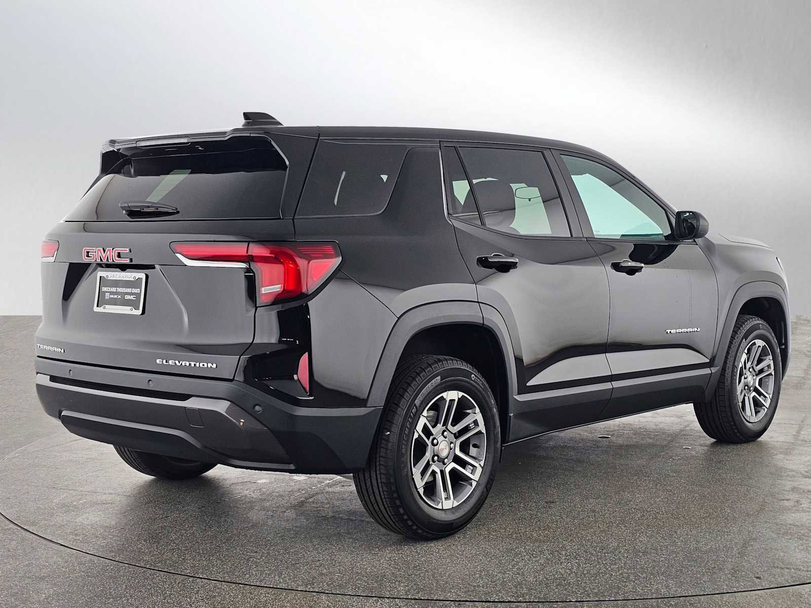 New 2026 GMC Terrain Elevation w/ LPO, Floor Liner Package FWD image 3