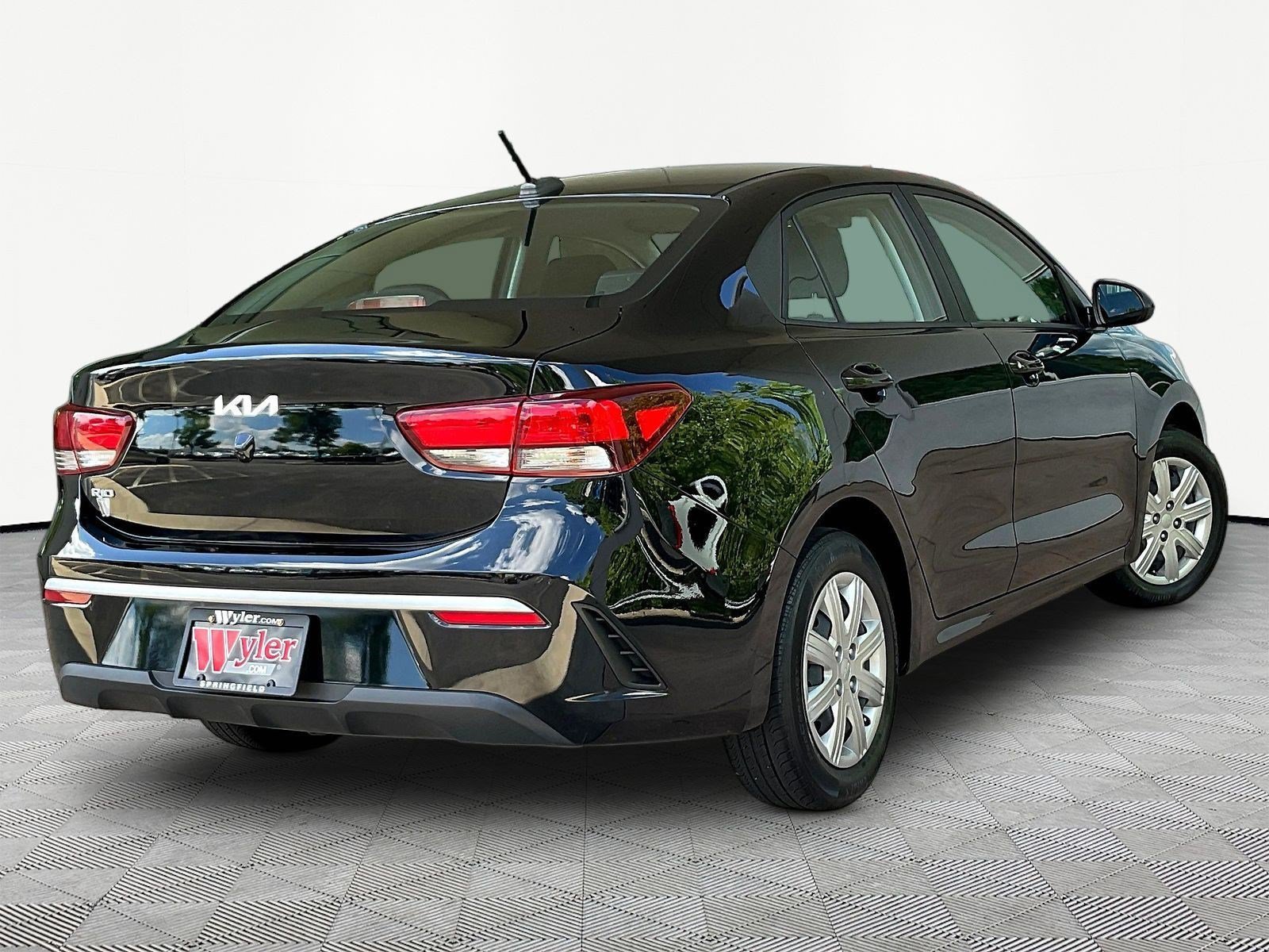 Used 2023 Kia Rio LX FWD image 6