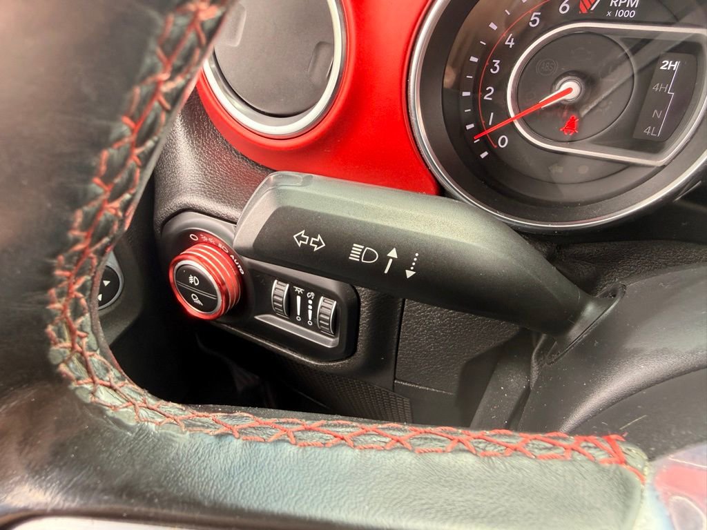 Used 2020 Jeep Gladiator Rubicon w/ Advanced Safety Group image 47