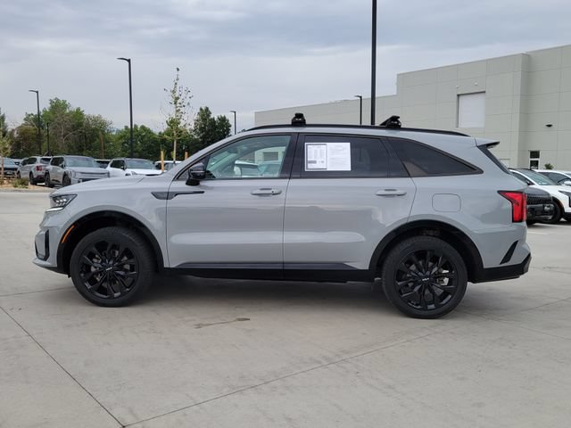 Certified 2023 Kia Sorento SX AWD/4WD image 2