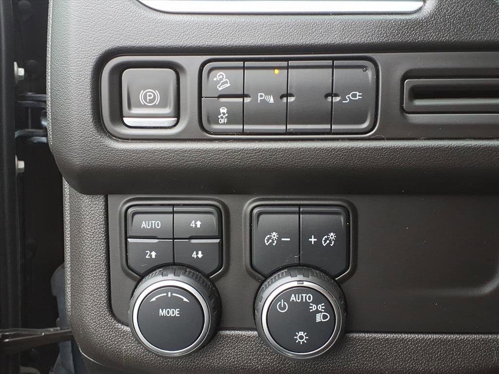 Certified 2021 Chevrolet Tahoe Z71 AWD/4WD image 17