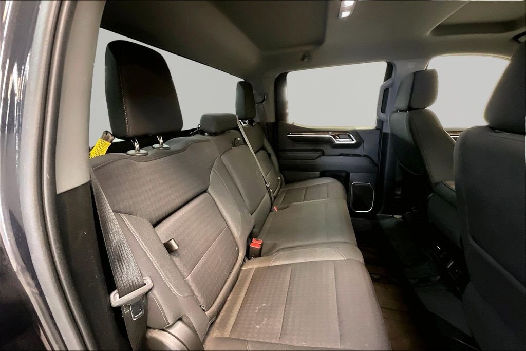 Used 2022 GMC Sierra 1500 Elevation w/ LPO, Elevation Black Package AWD/4WD image 25