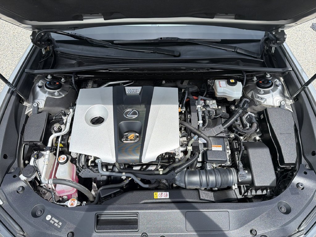 Used 2021 Lexus ES 300h FWD image 20