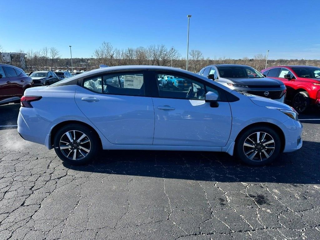 New 2025 Nissan Versa SV image 2