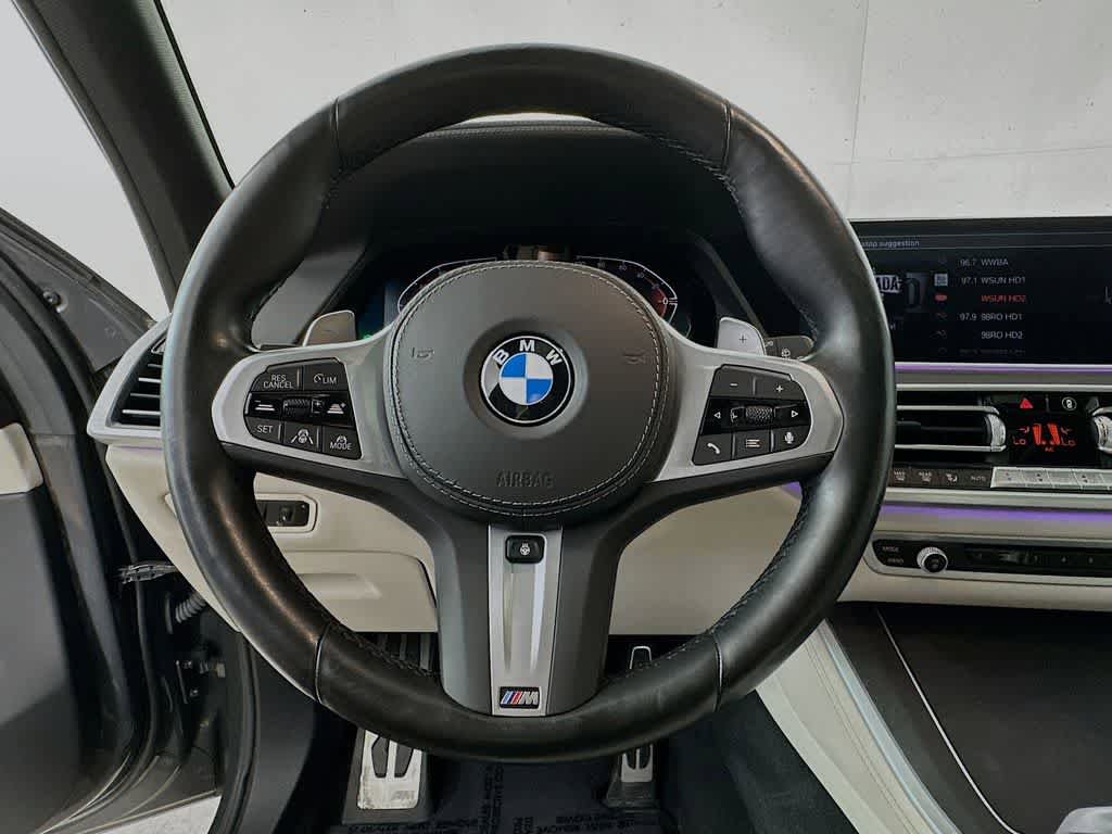 Used 2022 BMW X5 xDrive40i AWD/4WD image 16