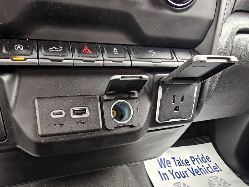 Used 2022 Chevrolet Silverado 1500 Custom Trail Boss w/ LPO, Dark Essentials Package image 30