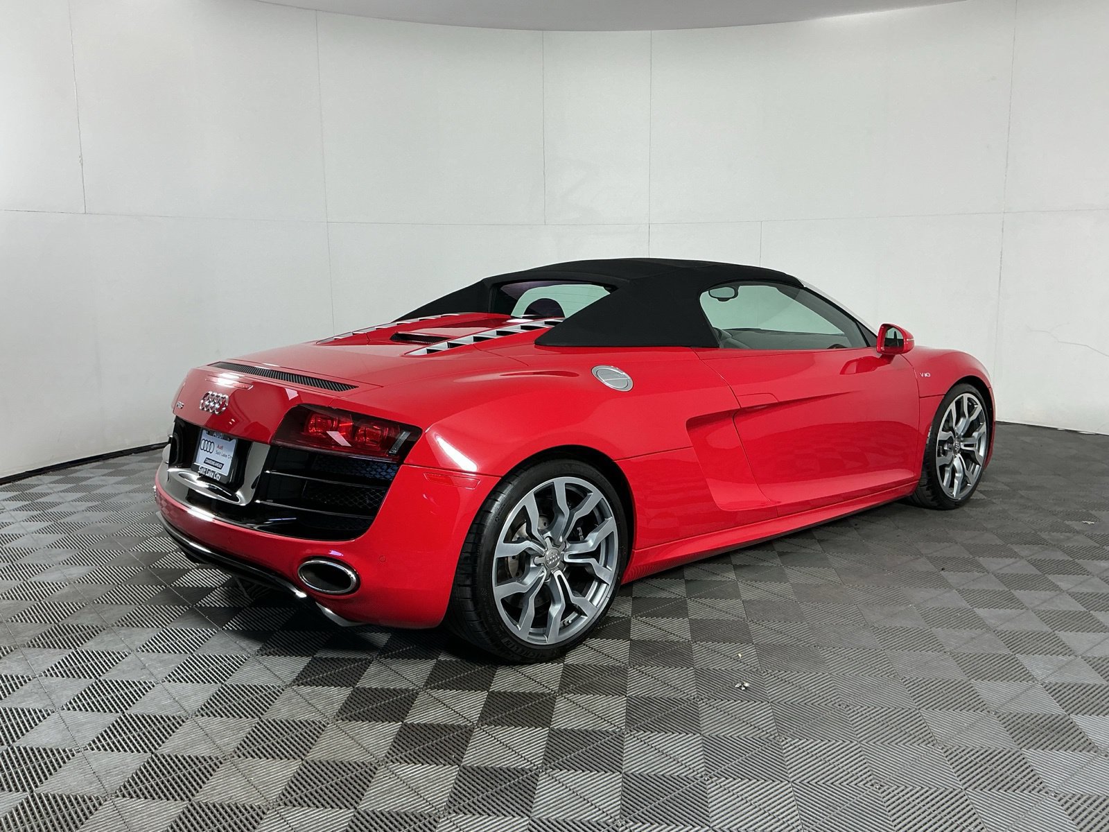 Used 2012 Audi R8 V10 AWD/4WD image 8