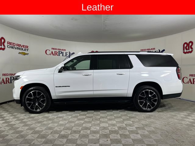 Used 2024 Chevrolet Suburban RST w/ Luxury Package RWD image 4