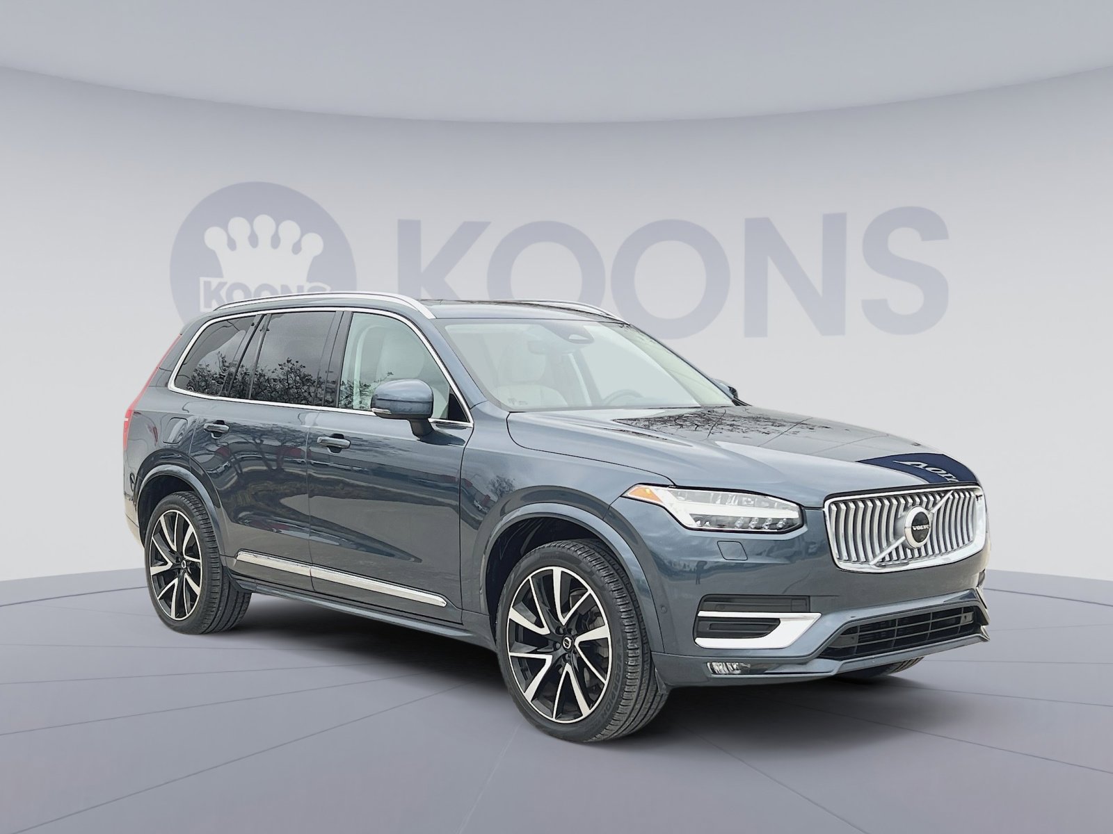 Used 2023 Volvo XC90 B6 Plus w/ Protection Package Premier image 10