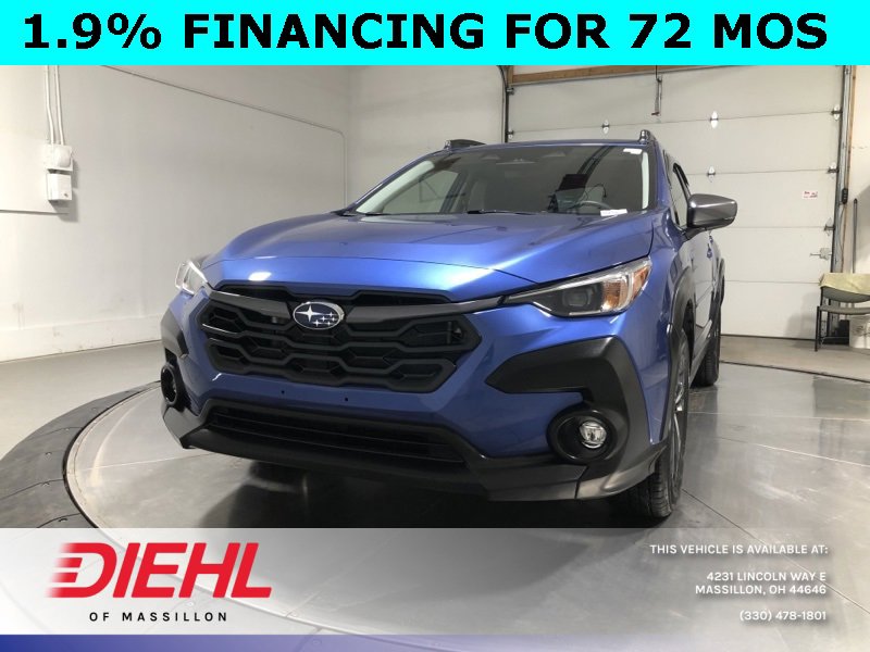 Used 2025 Subaru Crosstrek 2.0i Premium image 3