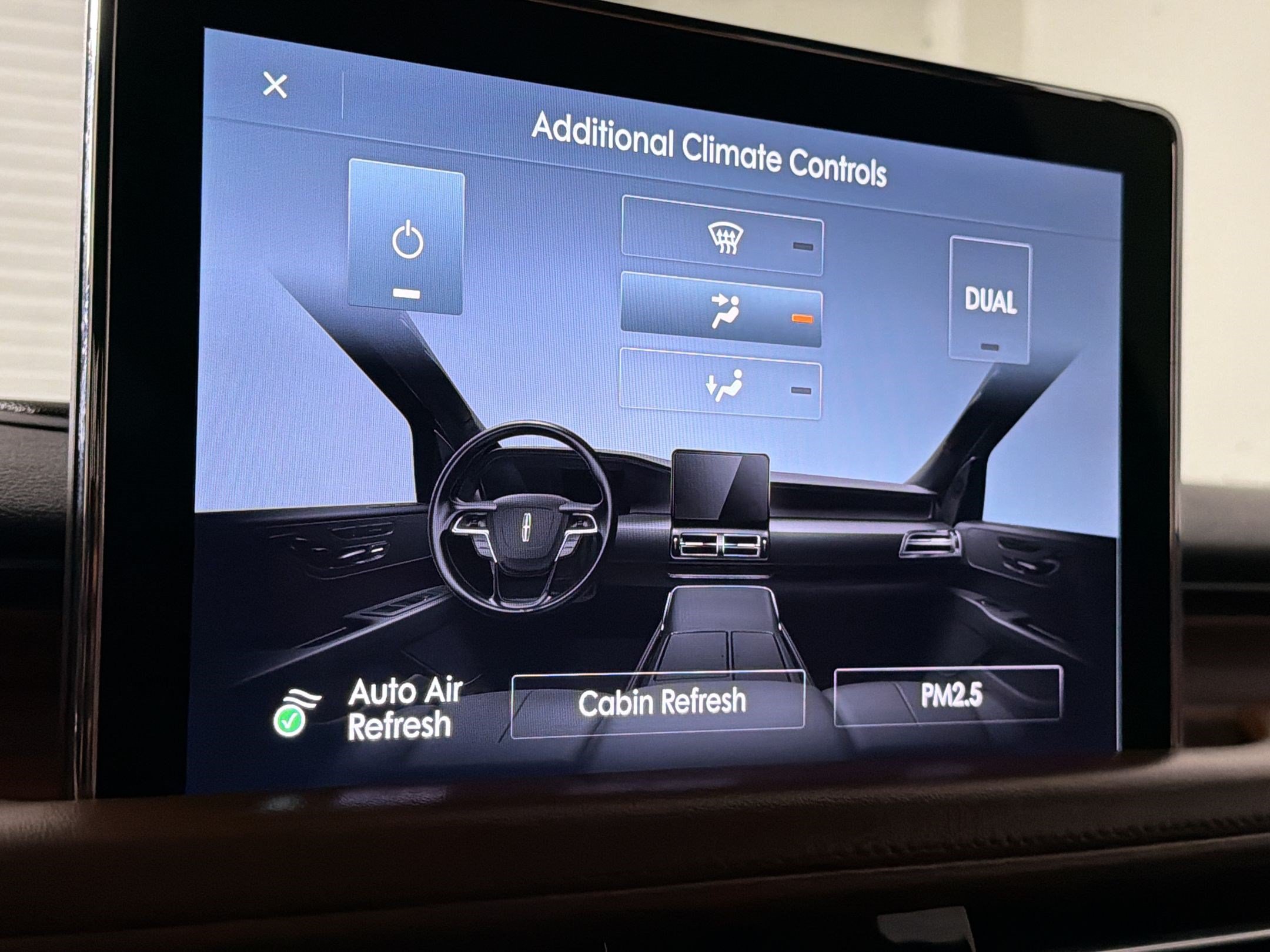 Used 2022 Lincoln Aviator Grand Touring w/ Equipment Group 301A AWD/4WD image 26