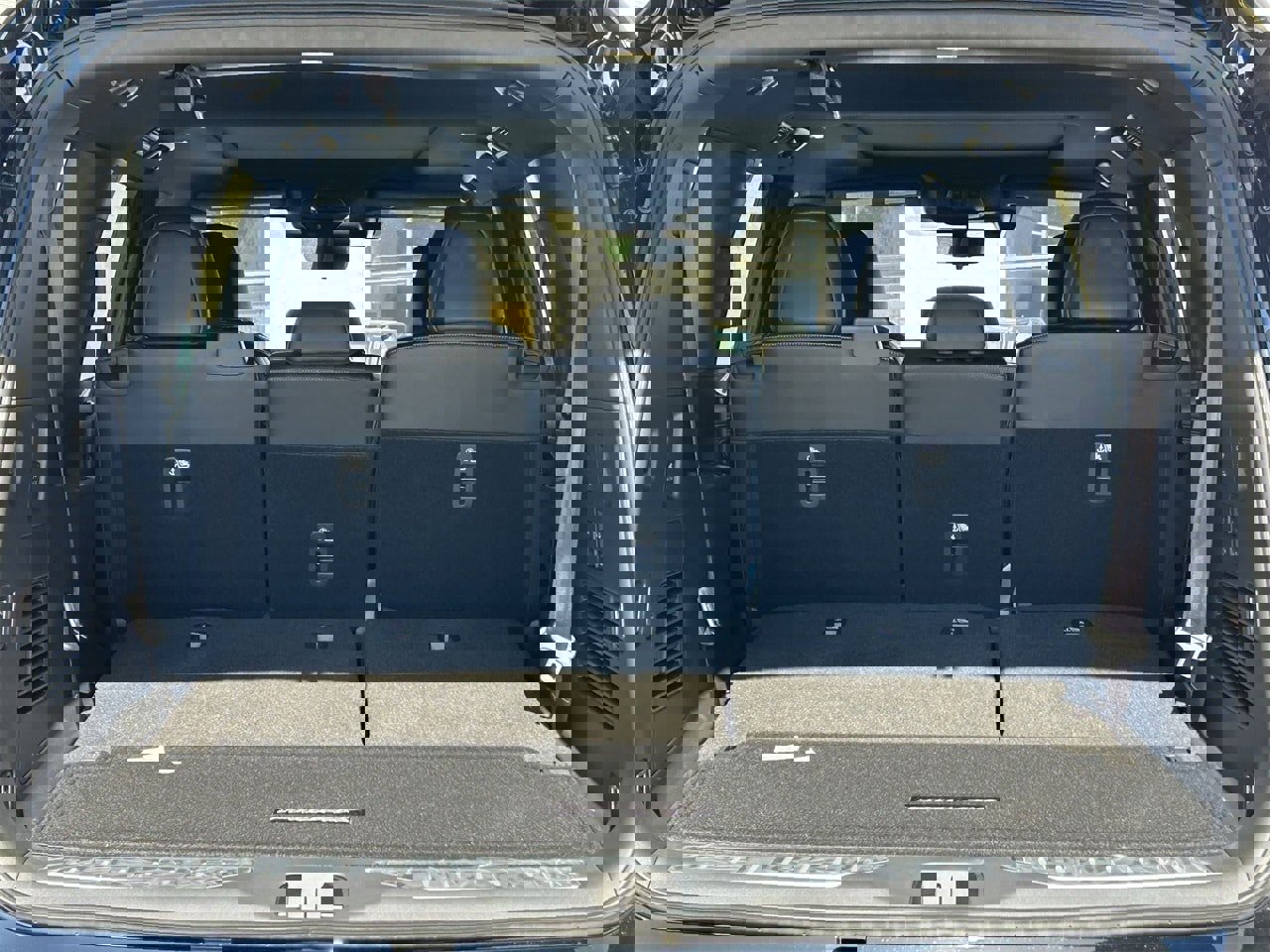 New 2026 Nissan Armada PRO-4X image 13