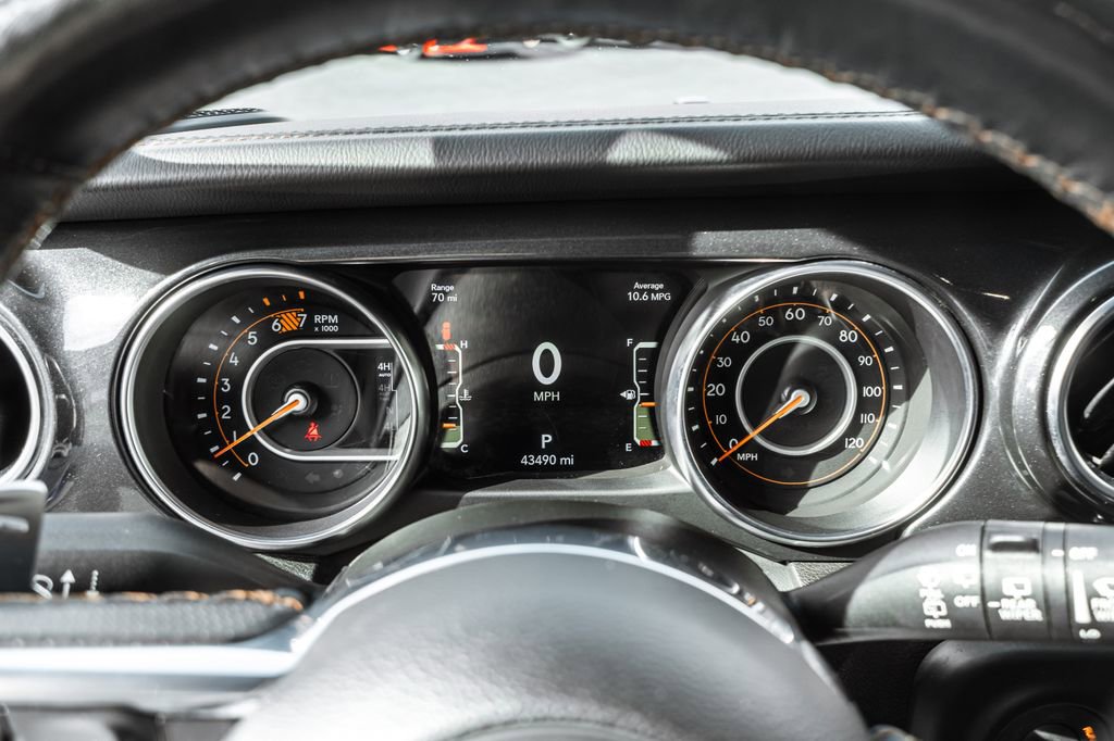 Used 2023 Jeep Wrangler Unlimited Rubicon 392 w/ Xtreme Recon 35" Tire Package AWD/4WD image 17