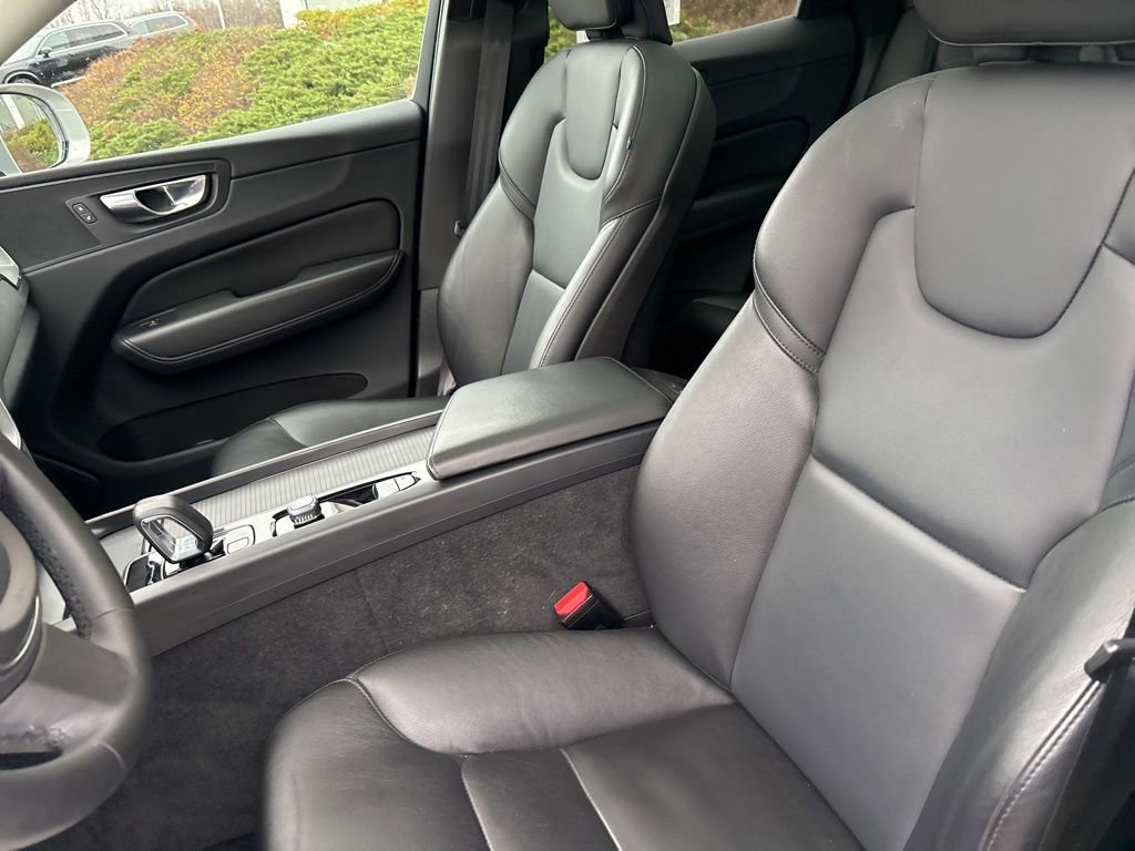Certified 2023 Volvo XC60 B5 Core w/ Climate Package AWD/4WD image 20