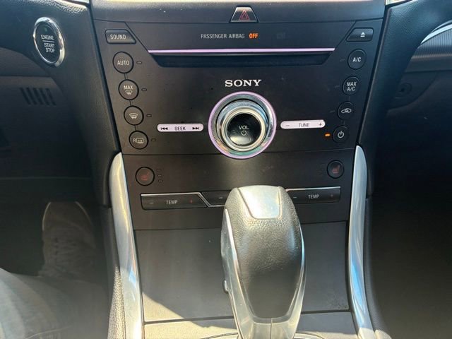 Used 2018 Ford Edge Titanium FWD image 14