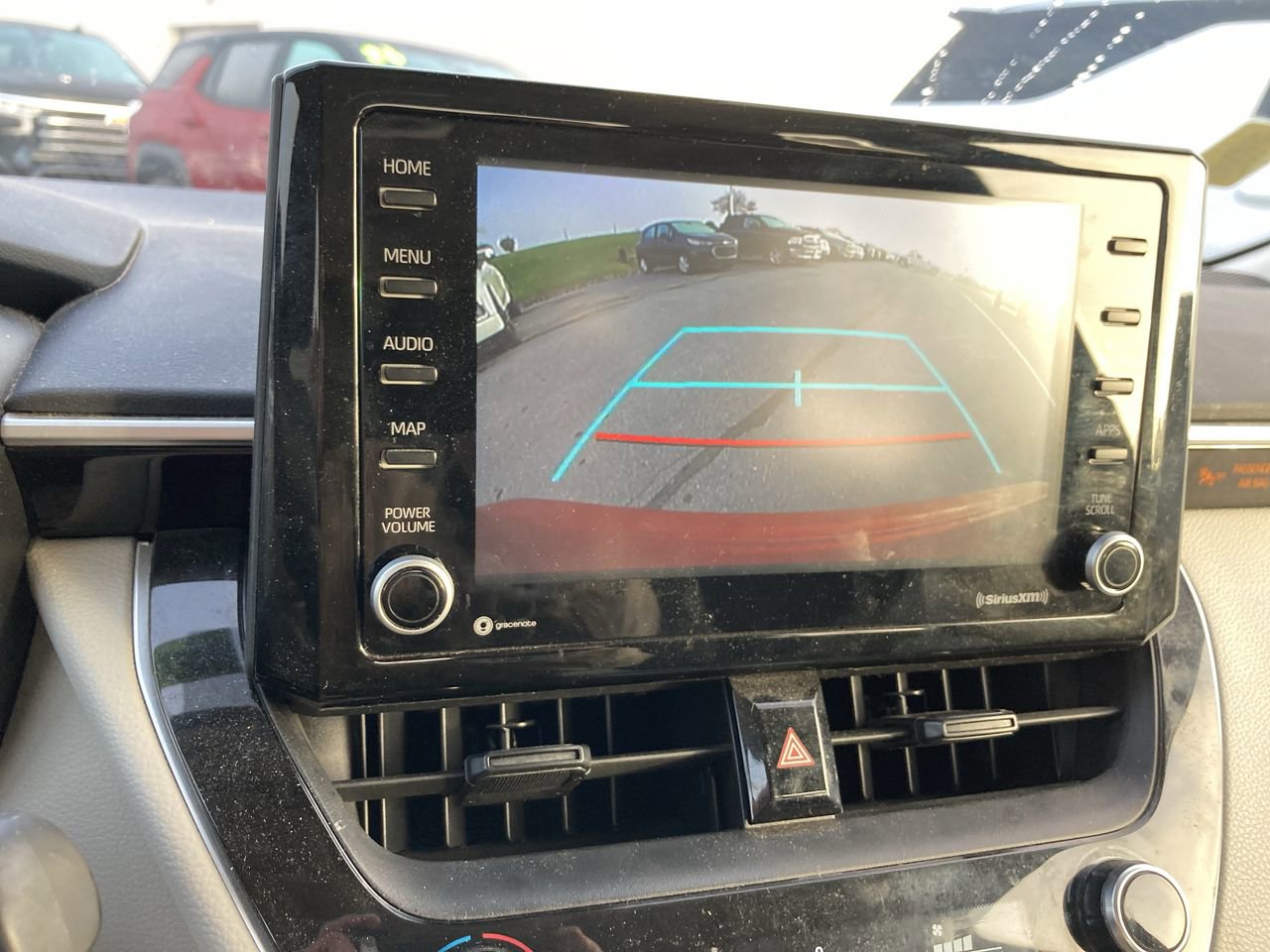 Used 2022 Toyota Corolla LE FWD image 12