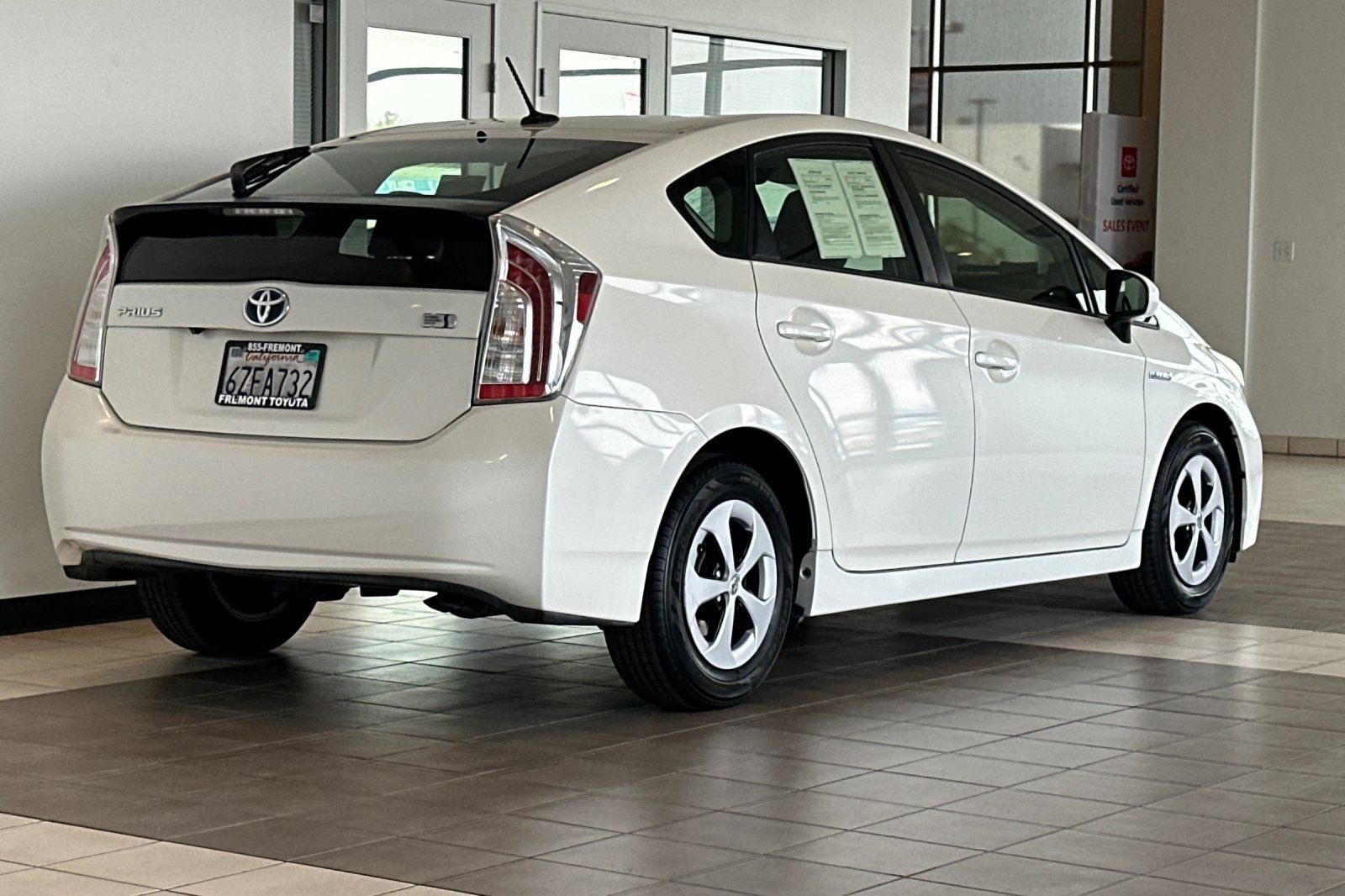 Used 2013 Toyota Prius Three FWD image 4
