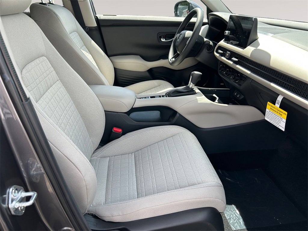 New 2026 Honda HR-V LX image 15
