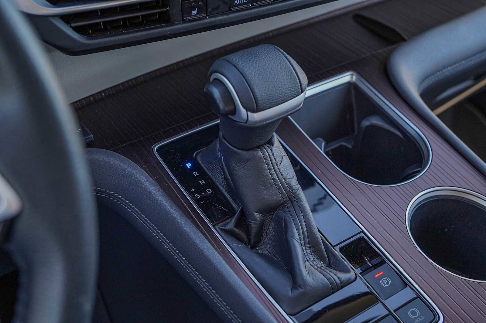 Used 2021 Toyota Sienna XLE image 18