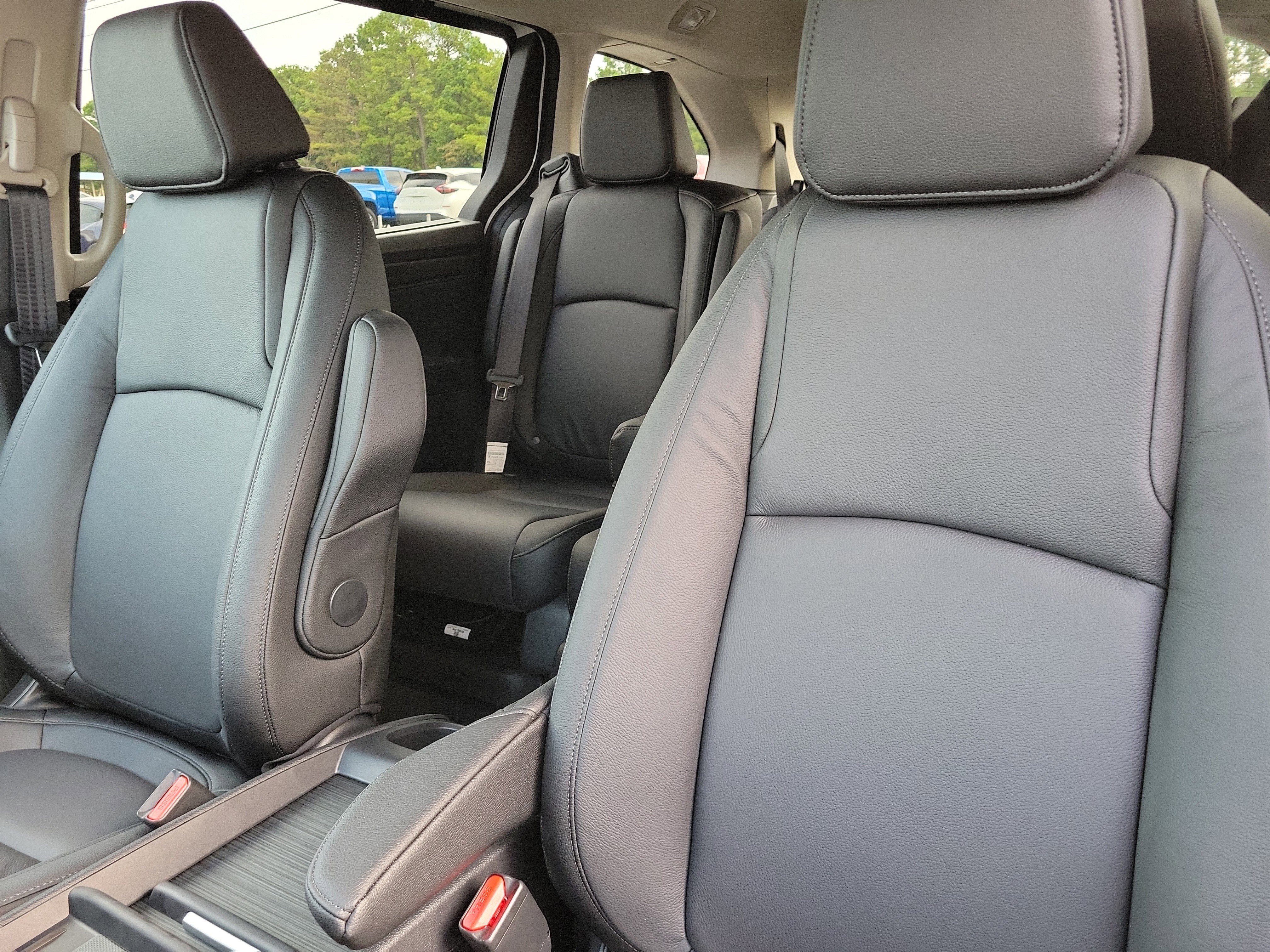 New 2026 Honda Odyssey EX-L image 15