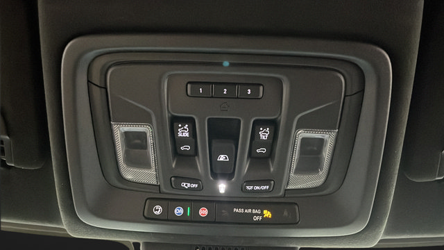 Used 2025 GMC Sierra 1500 Denali Ultimate AWD/4WD image 35