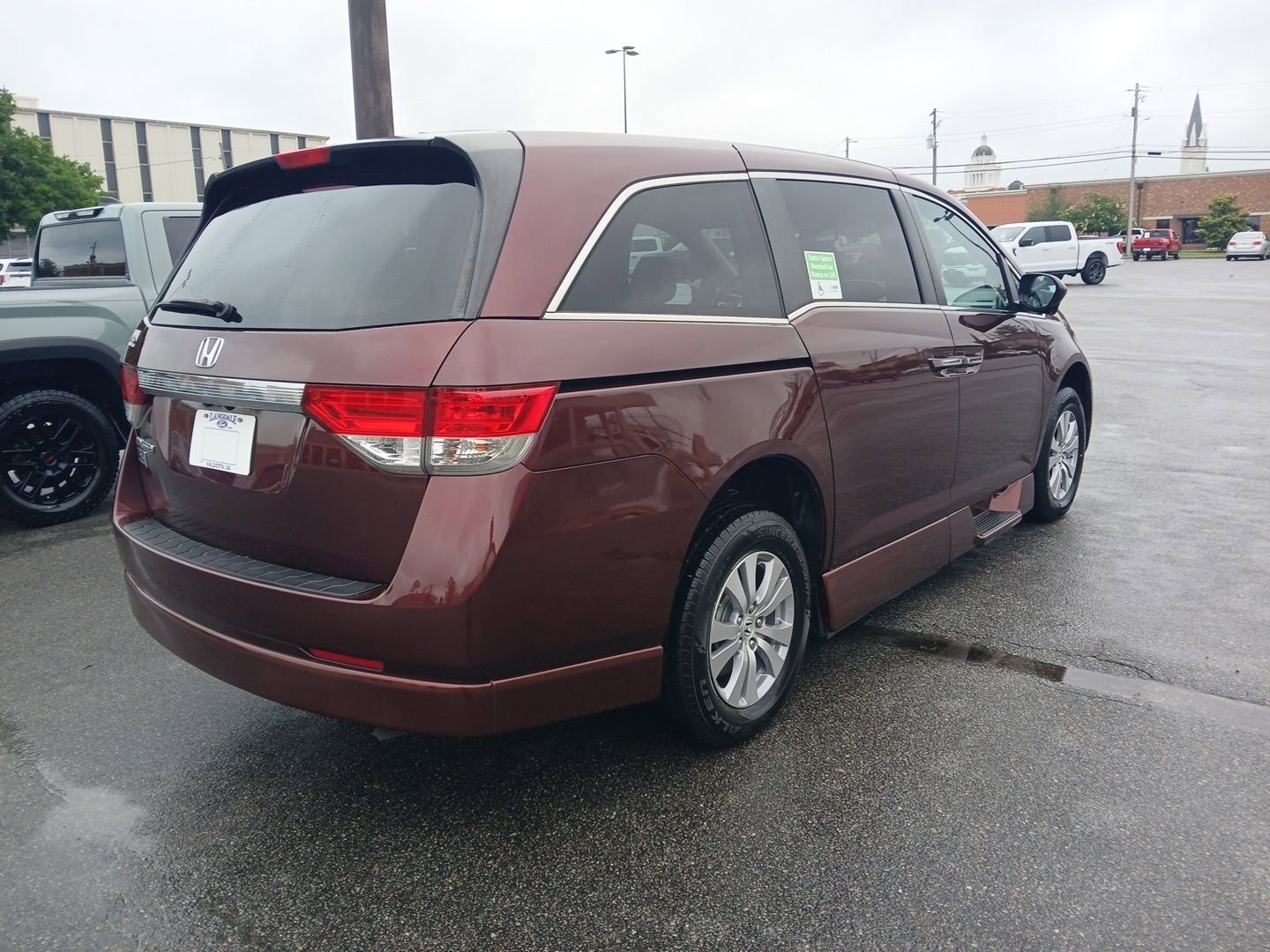 Used 2017 Honda Odyssey EX-L image 5