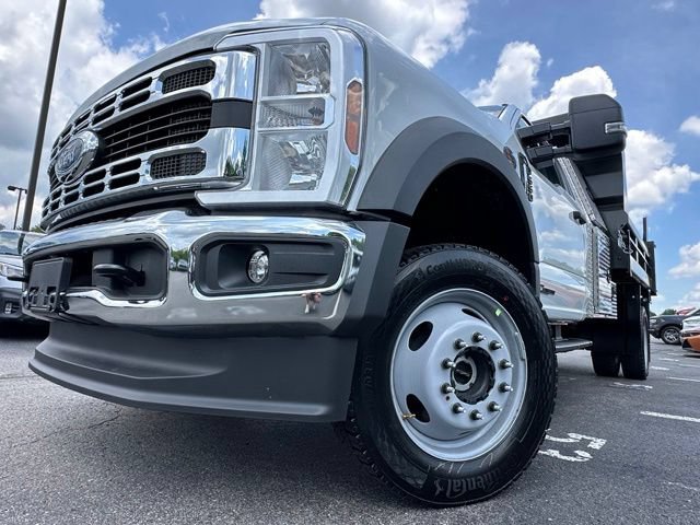 New 2026 Ford F550 4x4 Regular Cab Super Duty image 30