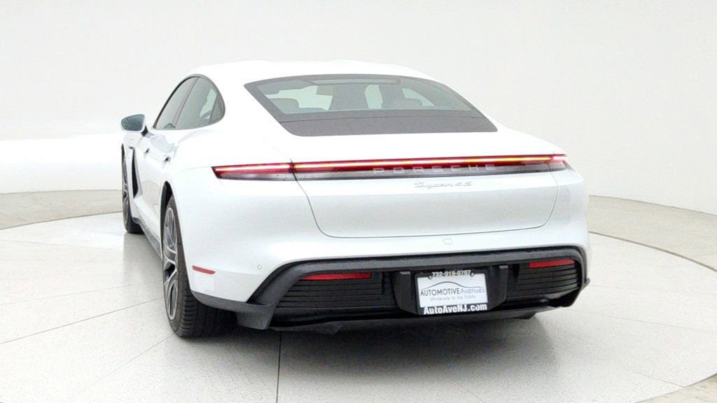 Used 2021 Porsche Taycan 4S image 6