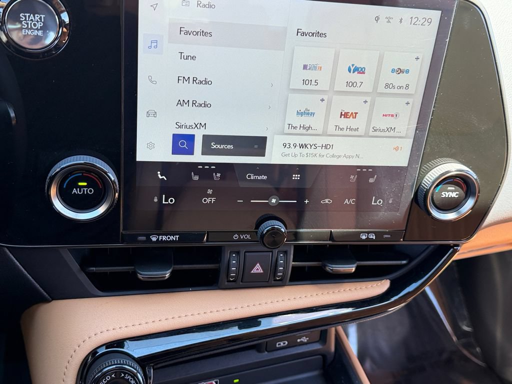 Used 2024 Lexus NX 250 FWD image 22