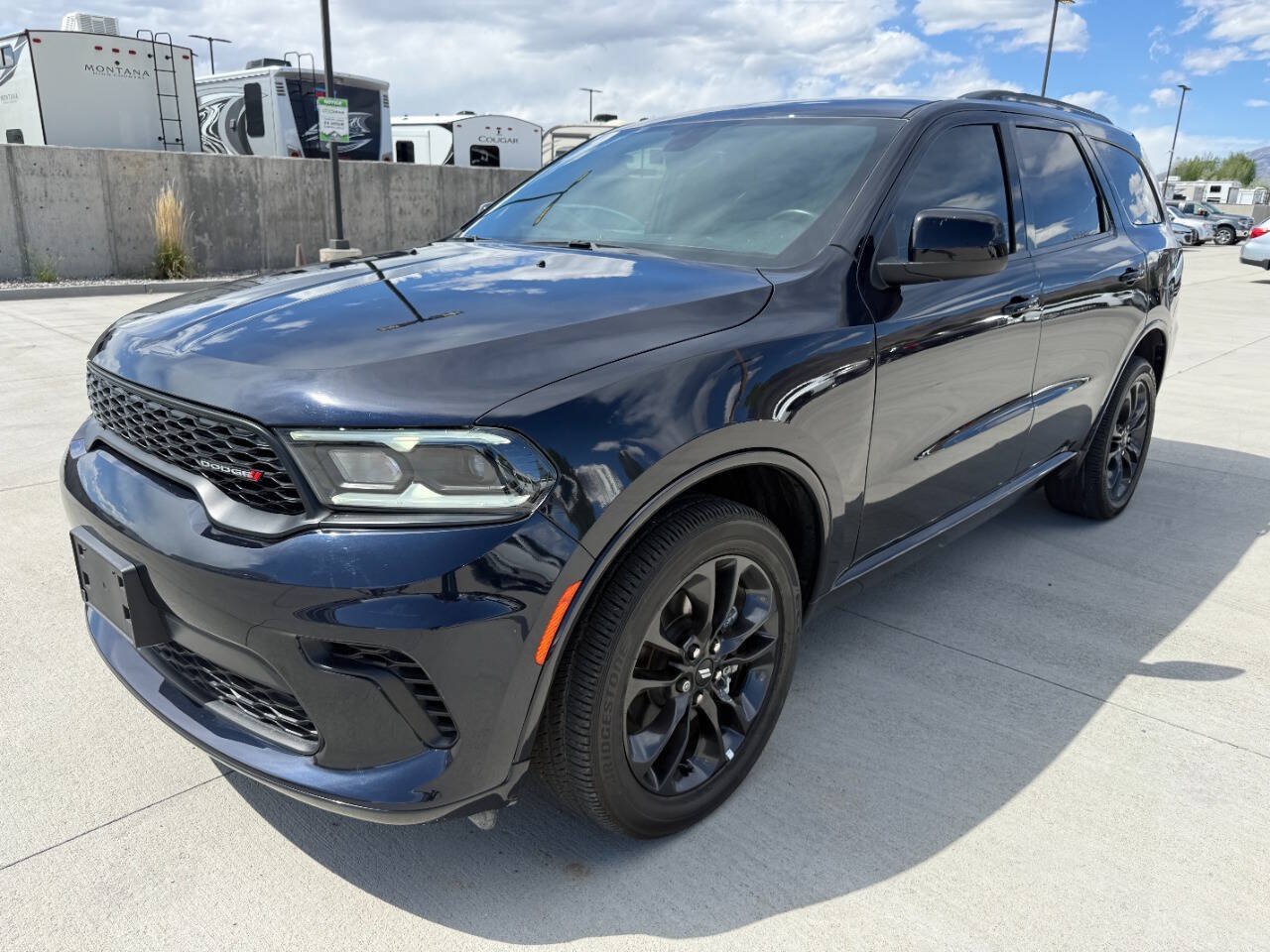 Used 2025 Dodge Durango GT w/ Blacktop Package AWD/4WD image 7