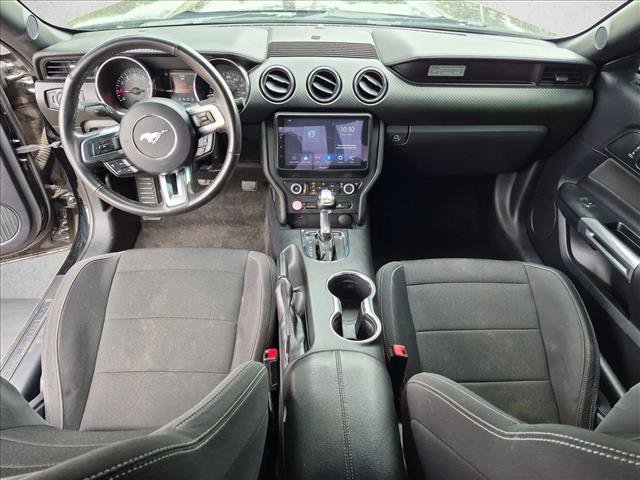 Used 2015 Ford Mustang Coupe RWD image 16