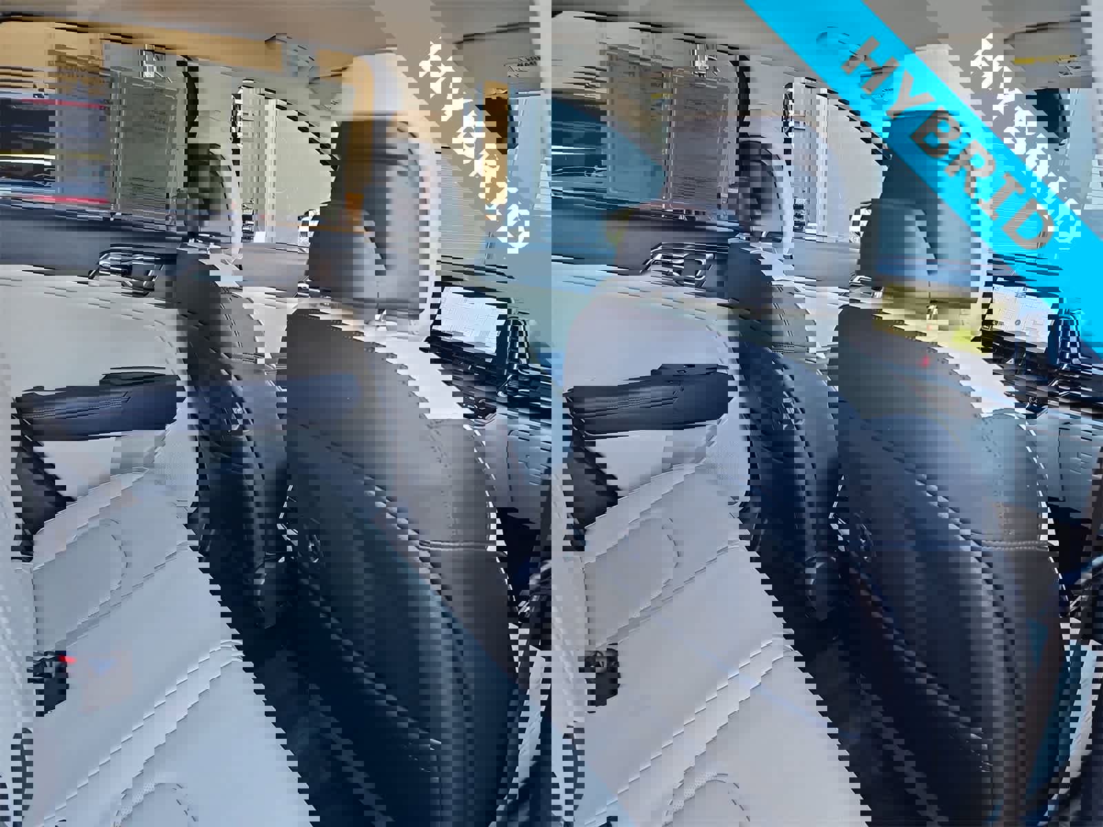 Used 2023 Kia Sportage EX image 16